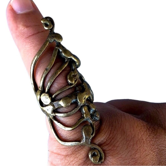 Alkemie Brass butterfly Wing Knuckle ring - Picture 5 of 6